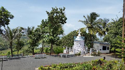 Holy Cross Chapel Baradi - Download Goa Photos