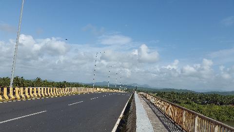 Goa Roads and Railways - Download Goa Photos