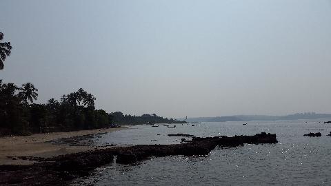 Siridao Beach - Download Goa Photos