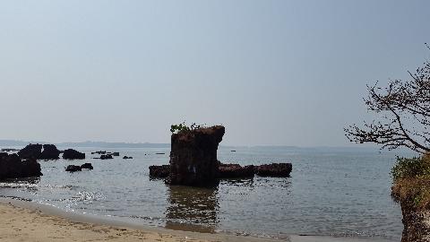 Siridao Beach - Download Goa Photos