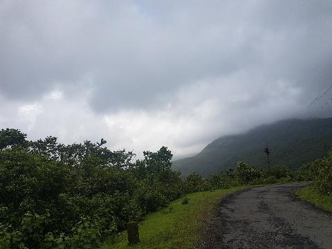 Mangeli Waterfall Treking - Download Goa Photos