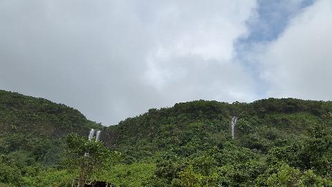 Mangeli Waterfall Treking - Download Goa Photos