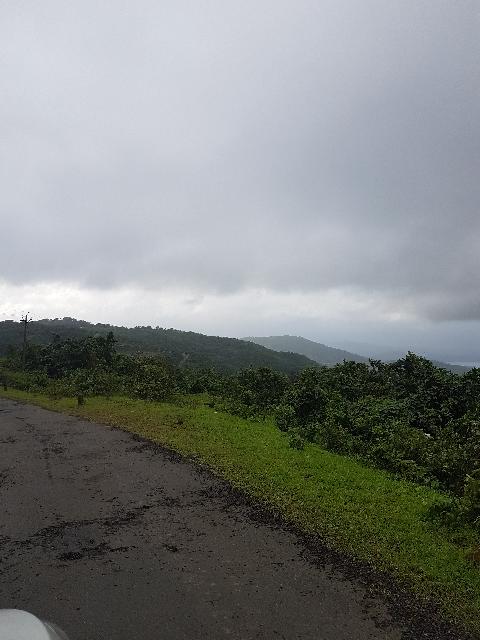 Mangeli Waterfall Treking - Download Goa Photos