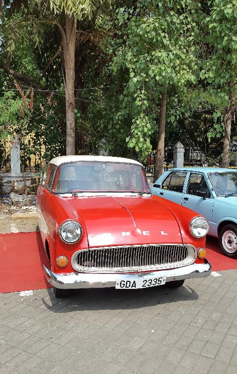 Vintage Car Bikes - Download Goa Photos