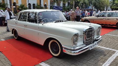 Vintage Car Bikes - Download Goa Photos