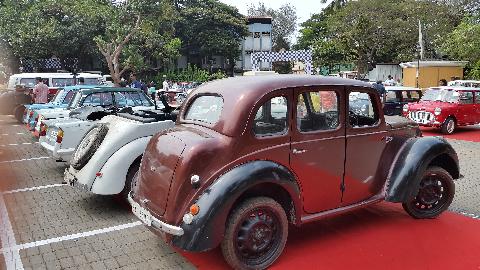 Vintage Car Bikes - Download Goa Photos