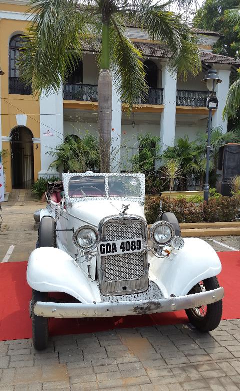 Vintage Car Bikes - Download Goa Photos