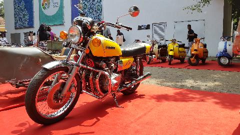 Vintage Car Bikes - Download Goa Photos