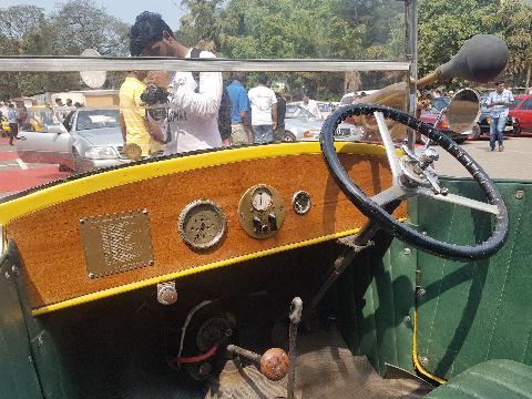 Vintage Car Bikes - Download Goa Photos