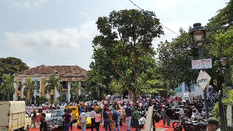 Vintage Car Bikes - Download Goa Photos