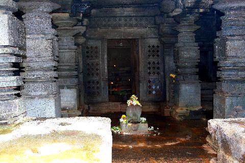 Mahadev Temple Tambdi Surla - Download Goa Photos