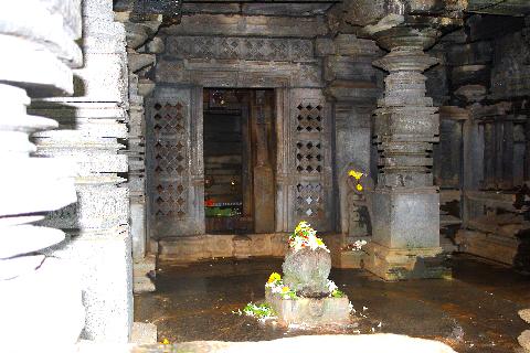 Mahadev Temple Tambdi Surla - Download Goa Photos