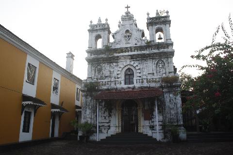 Fort Tiracol - Download Goa Photos