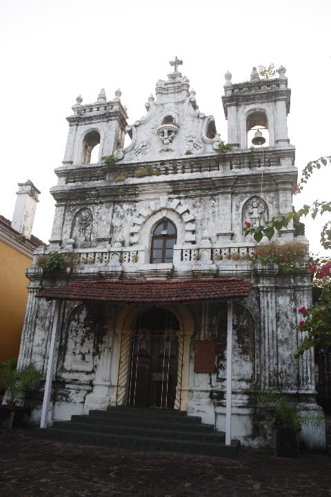 Fort Tiracol - Download Goa Photos