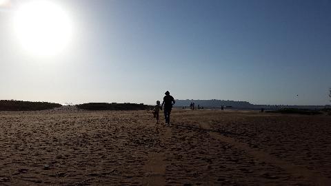 Miramar Beach - Download Goa Photos