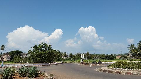 Goa Roads and Railways - Download Goa Photos